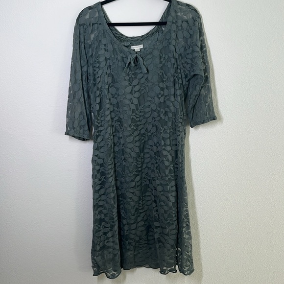 Garnet Hill Lace Overlay Floral Leaf Dress Size 12 - Picture 2 of 8